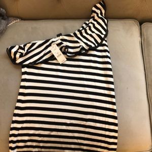 Striped one shoulder top
